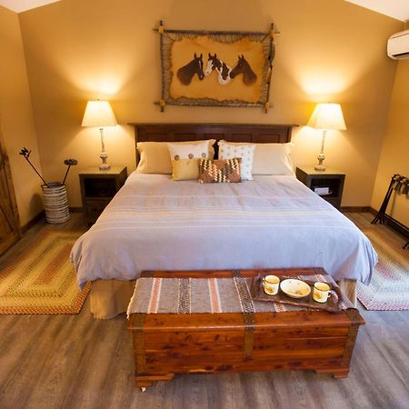 Bed and Breakfast Red Tail Ranch Groveland Pokoj fotografie